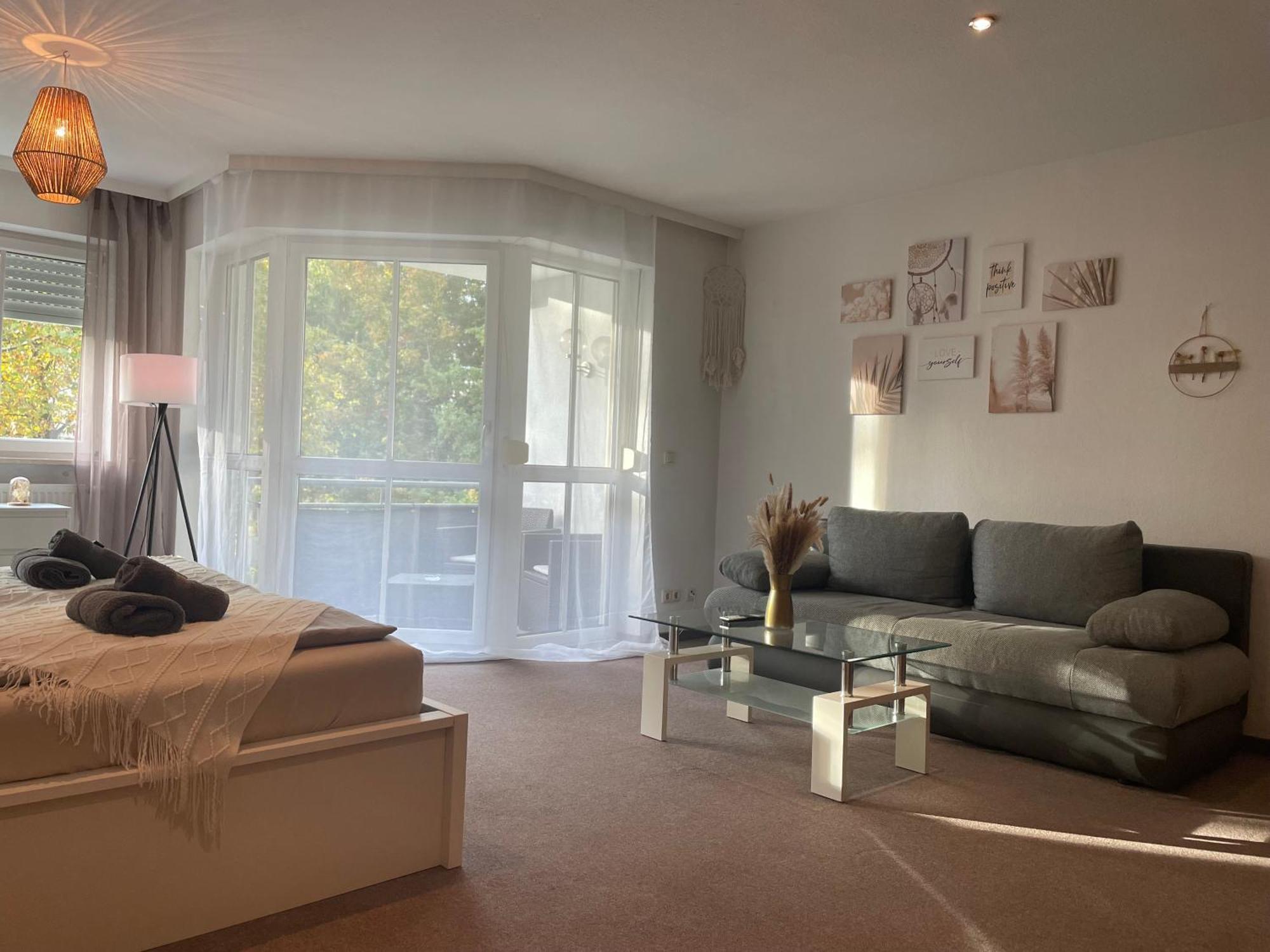 Kingsize Bett Boho Apartment Mit Tiefgarage Naehe Salzburg 弗赖拉辛 外观 照片